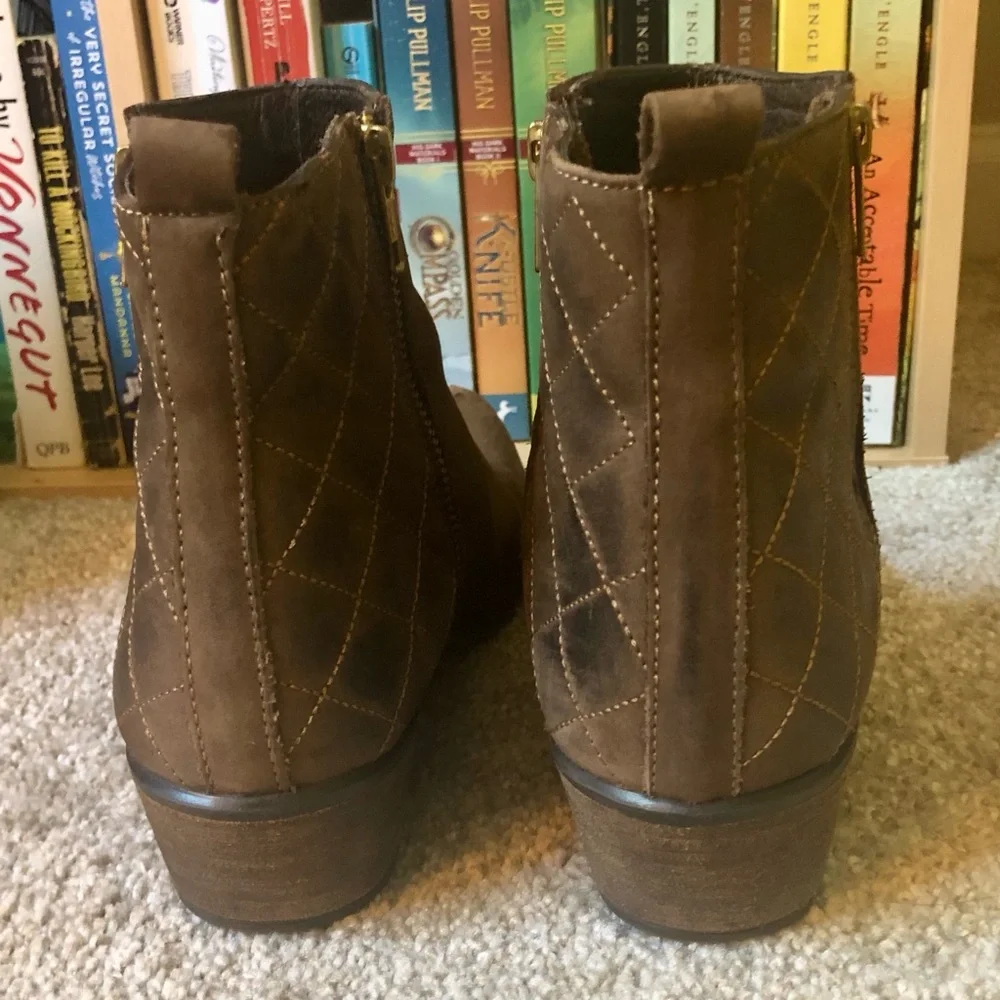 Steve Madden Nyrvana Brown Leather Ankle Boots